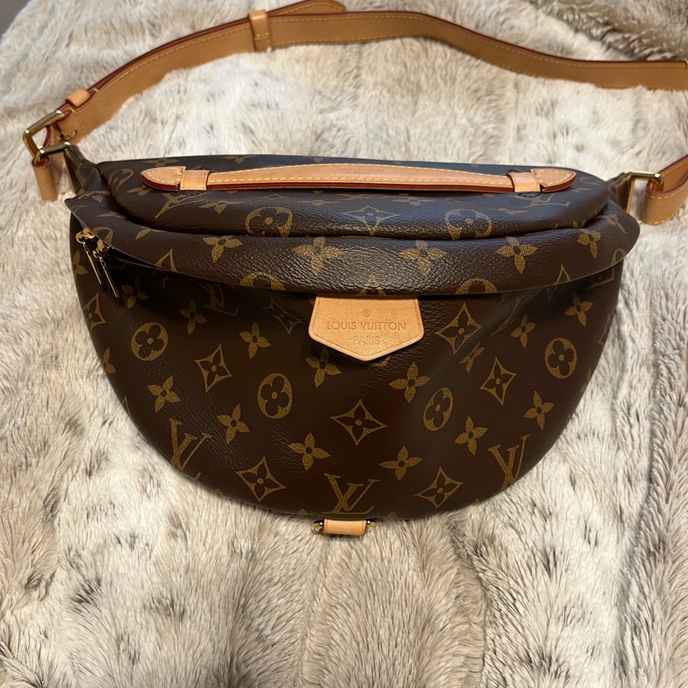 Louis Vuitton Bumbag